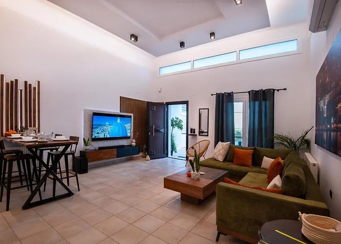 Moulin Rouge Apartman Ermúpoli