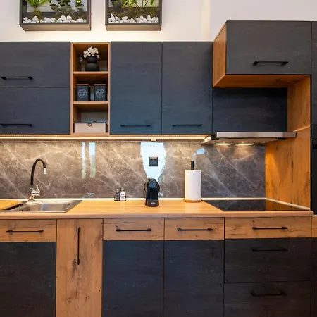 Daire Moulin Rouge *